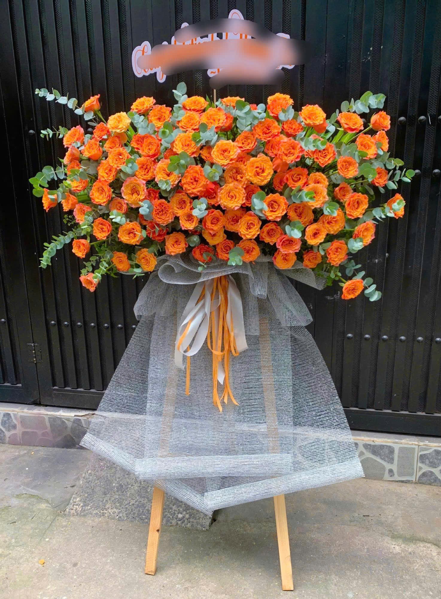 Kệ Ngày Đầu Thịnh Vượng