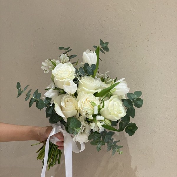 Bó Hoa Hồng Cưới Cầm Tay Hiện Đại, Cách Chọn Hoa Hồng Đỏ Đẹp