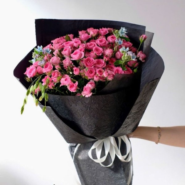 Hoa Hồng 8/3 Biểu Tượng Yêu Thương Và Sự Trân Trọng Phái Nữ