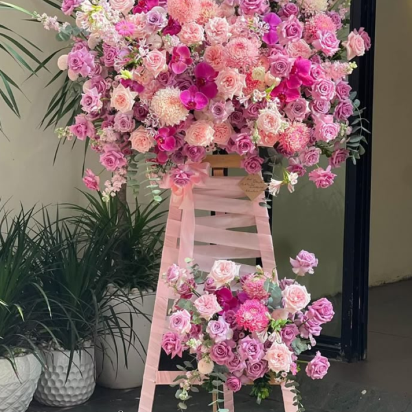 Mua Hoa Chúc Mừng Khai Trương Ở Quận 12